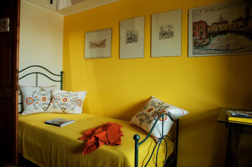 ヴィットゥオーネ Cascina Delle Mele Bed & Breakfast エクステリア 写真