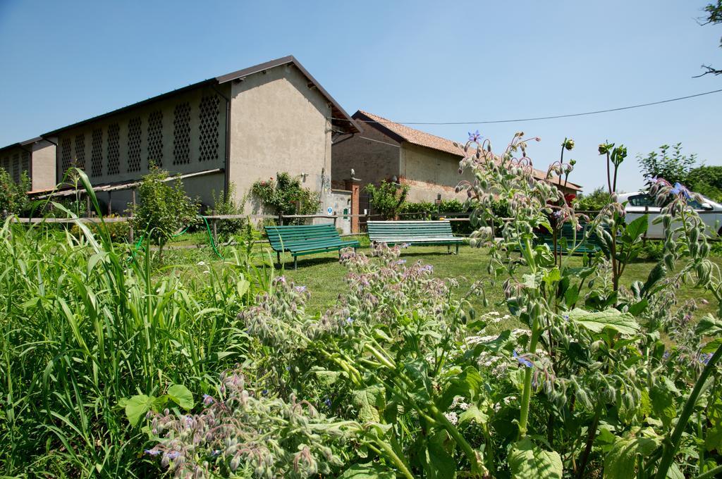 ヴィットゥオーネ Cascina Delle Mele Bed & Breakfast エクステリア 写真