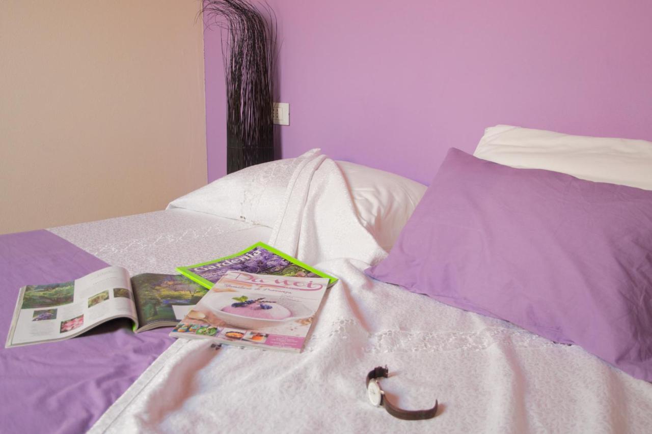 ヴィットゥオーネ Cascina Delle Mele Bed & Breakfast エクステリア 写真